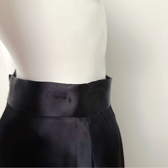 ᴇᴜᴄ ᴇᴍᴘᴏʀɪᴏ ᴀʀᴍᴀɴɪ ꜱᴀᴛɪɴ ᴀ-ʟɪɴᴇ ꜰᴏʀᴍᴀʟ ᴍɪᴅɪ ꜱᴋɪʀᴛ - Picture 11 of 17